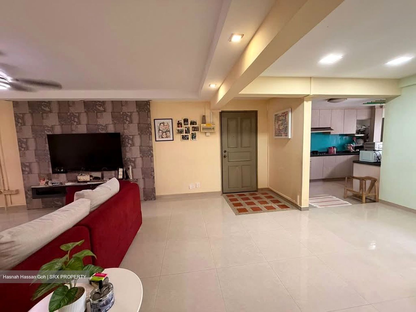 Blk 815 Tampines Polyview (Tampines), HDB 5 Rooms #556156411